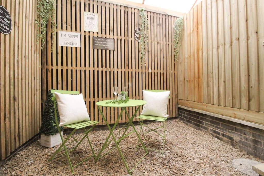 Spacious 1 Bed Apartment 1 Minute Walk From Square Nottingham Eksteriør billede